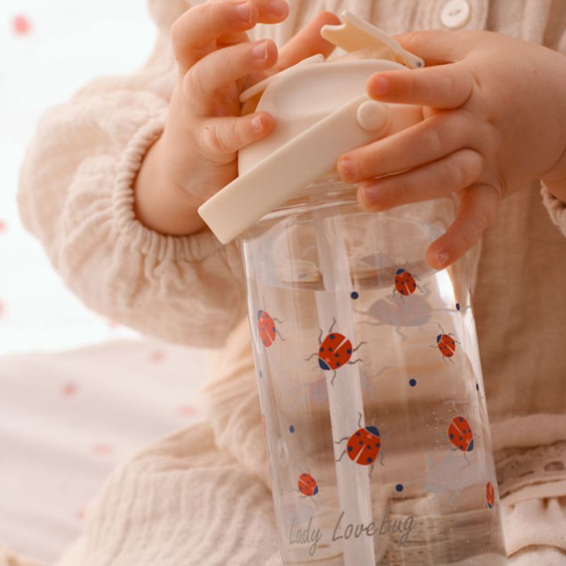 drinkfles rietjesbeker vanilla copenhagen duurzaam outlet sale tritan stevig drinken eten basisschool 500ml littleconcept bijen bijtjes honeybee picknicken mooi lunchen lunchbox bpavrij zomer lente lieveheersbeestjes ladybug