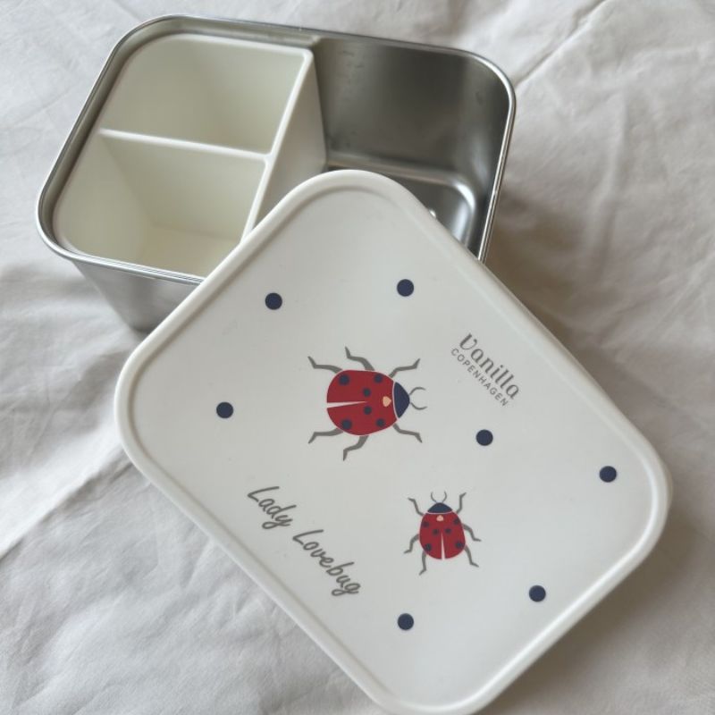 vanilla copenhagen lunchbox rvs stainless steel lunchbox broodtrommel vakjes bpa-vrij siliconen eten brood fruit basisschool peuterspeelzaal outlet sale ladybug lieveheersbeestjes 