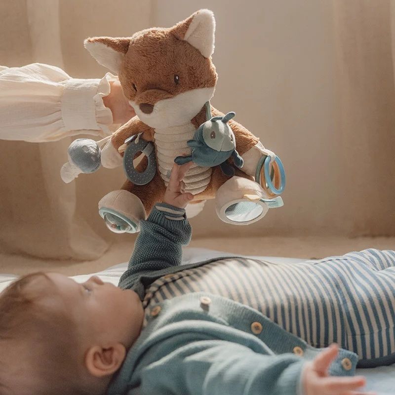 little dutch forest friends vos vosje activiteitenknuffel knuffel spelen speeltjes ringen bijtringen spiegel speelknuffel baby dreumes babytje spelenderwijs leren sale google bing goedkoop aanbieding