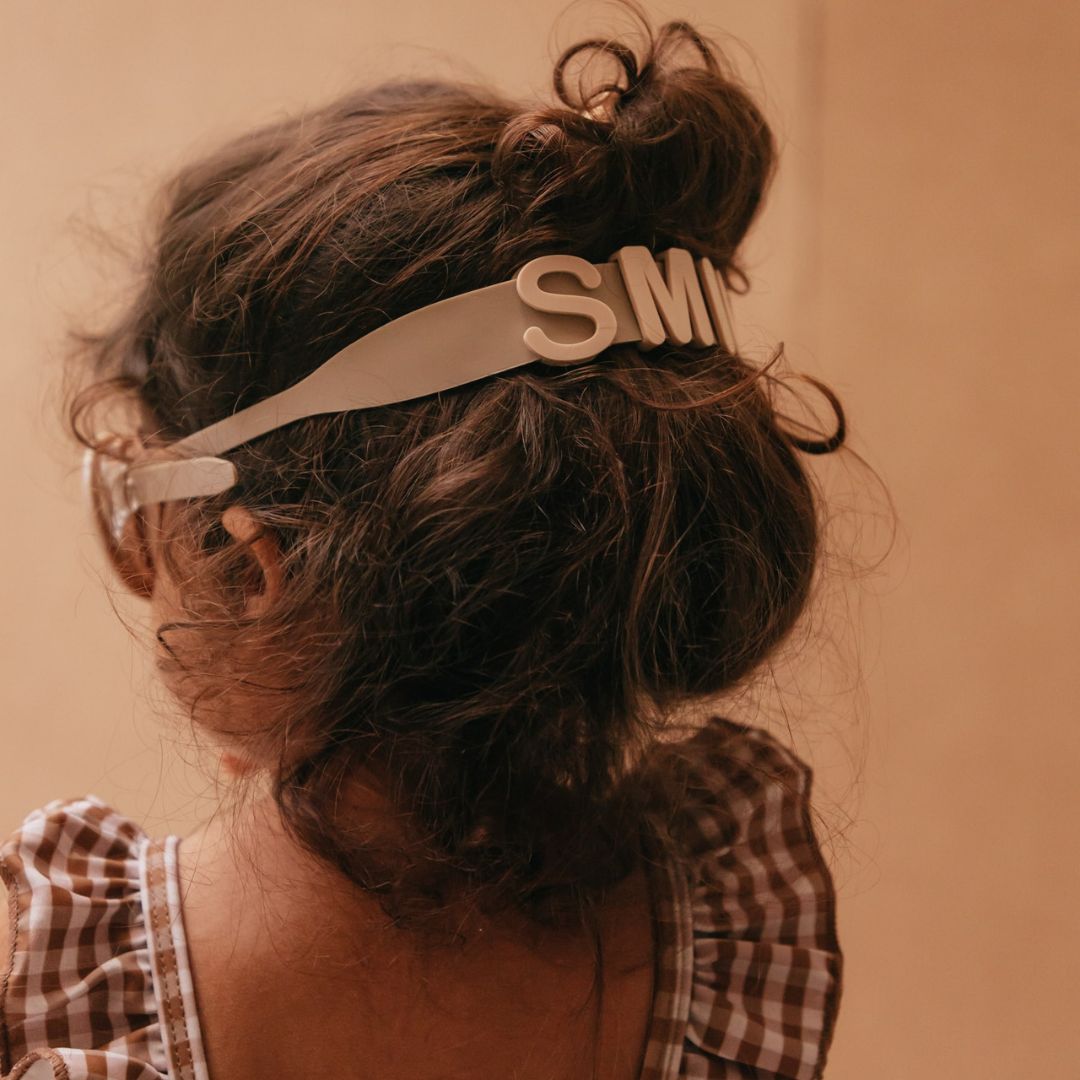 Mrs. Ertha Duikbril Ivory - Smile