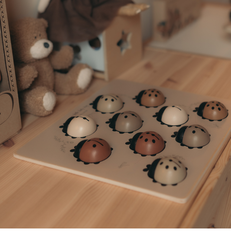 Mrs Ertha - My Ladies - Houten lieveheersbeestje tel puzzel