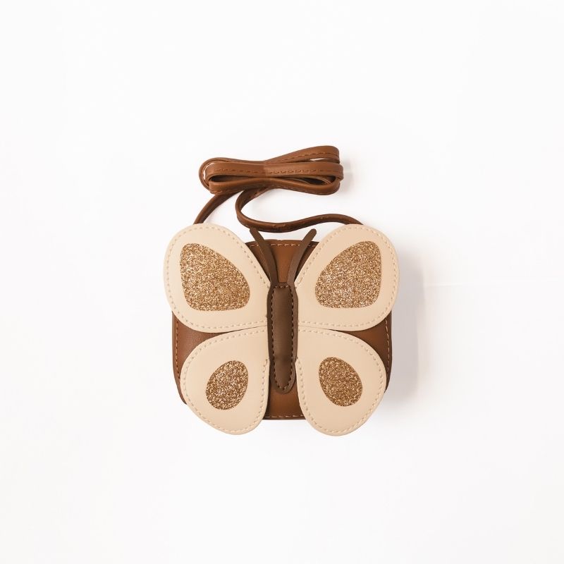 Mrs ertha mrs. mini tasje wallet portemonnee vlinder dragen afneembaar hengsel adjustable strap rits zipper butterfly handtas tas kindertas kindertasje schoudertas aardbei accessoire zomer stylish vlinder butterfly