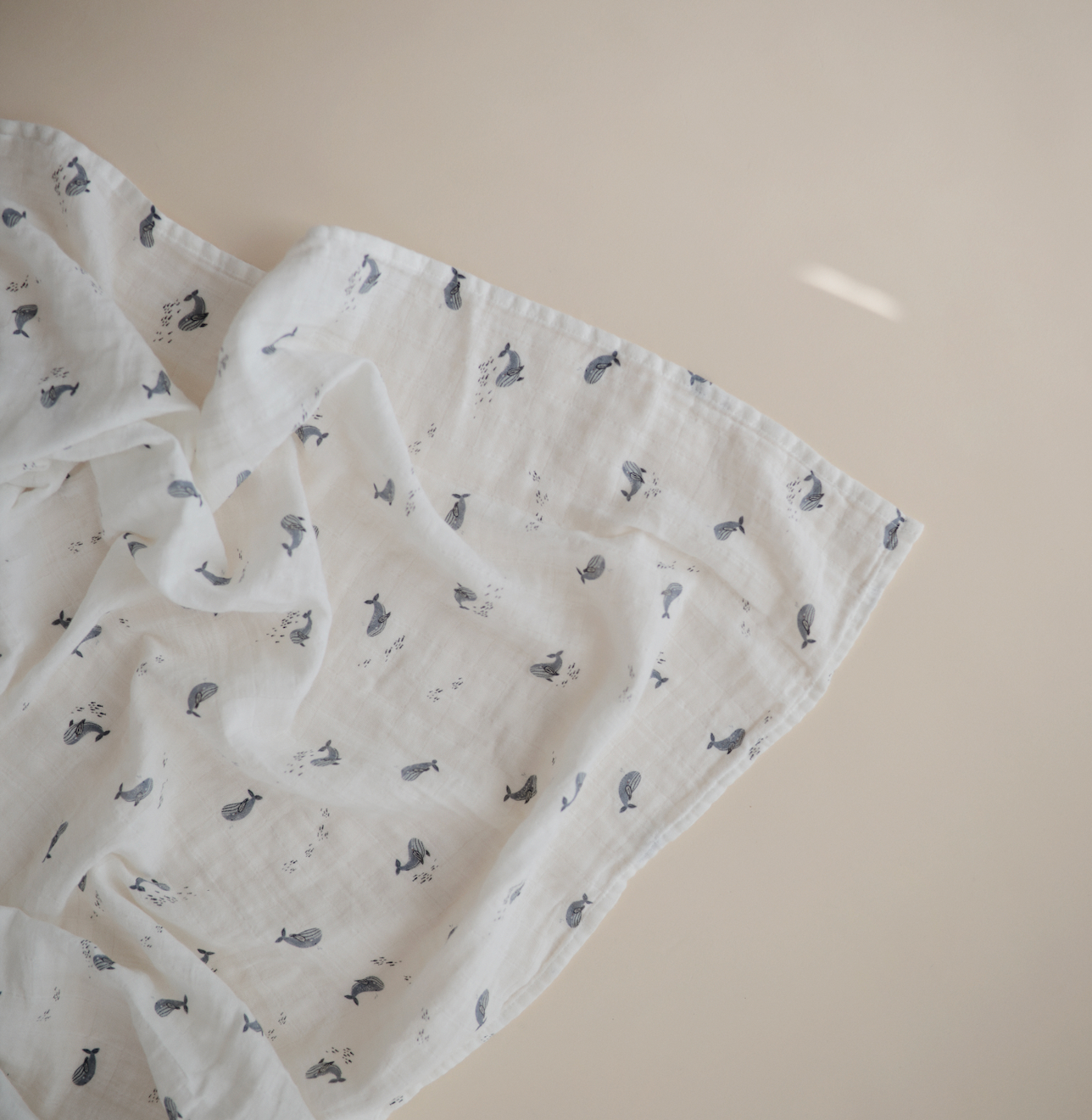 Mushie Swaddle XL Whale Hydrofiel 120x120cm