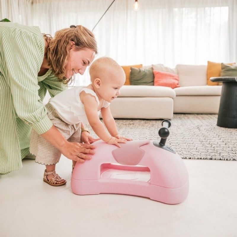 Scoot and ride my first steel 3 in 1 loopauto klimmen zitauto uit elkaar halen wieltjes schuiven baby 6 maanden dreumes peuter opbergbak rose 1 roze