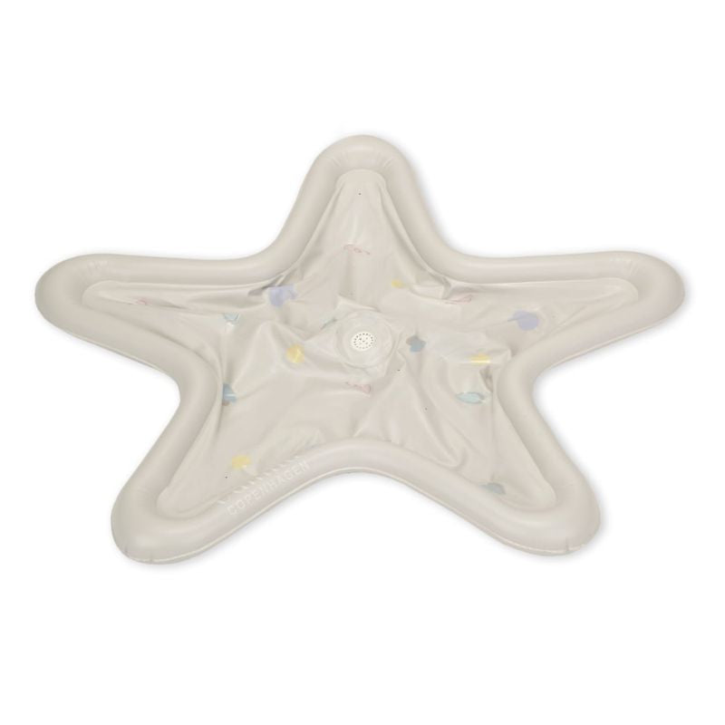 kids splash pool sprinkler mat vanilla copenhagen seashell zeester kinderen baby peuter kleuter spelen buiten water zwembad babybad zomer zon tuinslang almelo twente watermat
