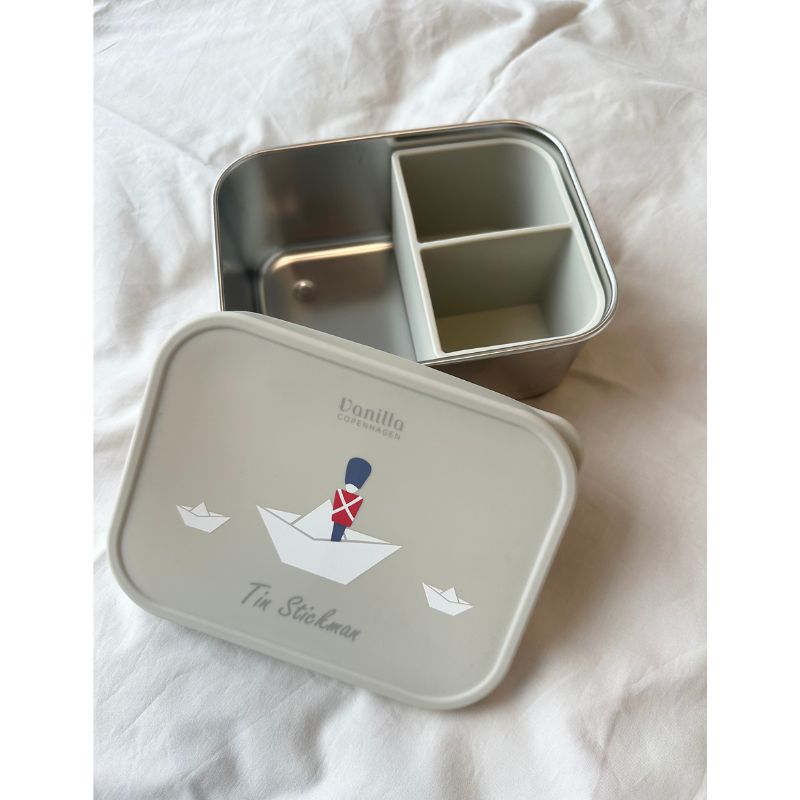 vanilla copenhagen lunchbox tin stickman broodtrommel fruit brood  stainless steel leakproof sillicone divider vakjes almelo twente school kinderopvang gastouder peuter kleuter basisschool