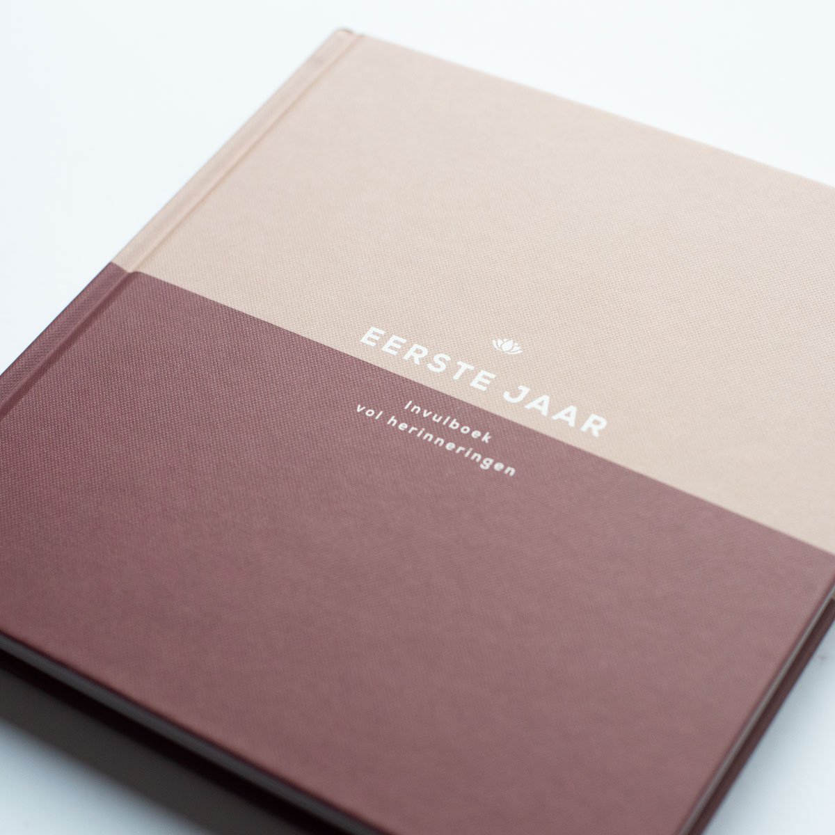 Leukigheidjes Eerste jaar invulboek - Roze/Bordeaux