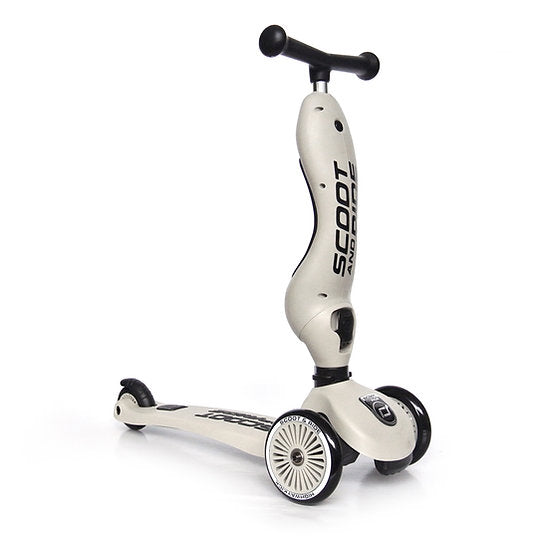 Scoot and Ride highway kick 1 olive step baby peuter kleuter school stepje met zitje balans helm almelo steppen buiten spelen straat kinderopvang bso 2 sand wit white