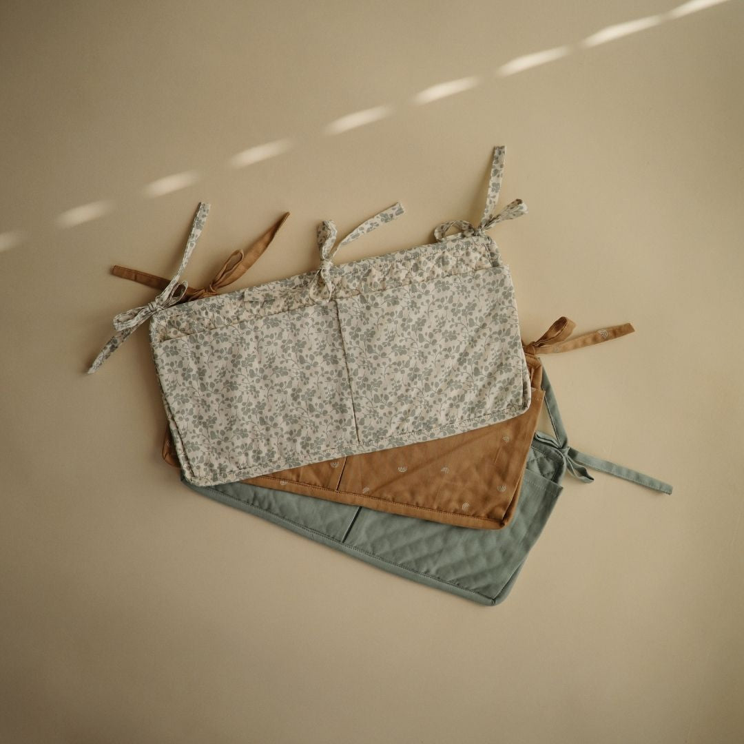 Mushie Crib Pocket Opbergzak Rainbow